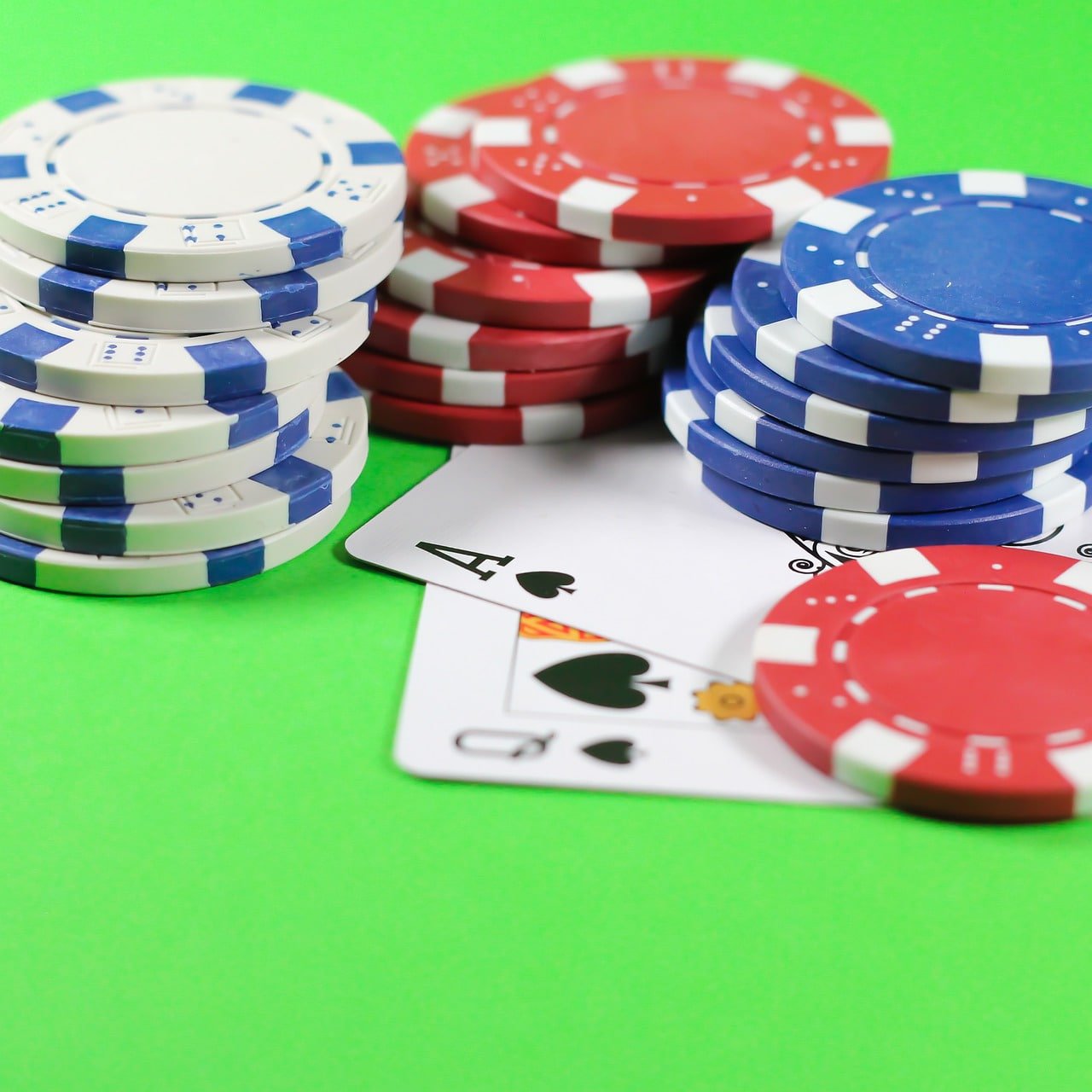 Philippines player submitting a withdrawal request on vipph casino via mobile phone